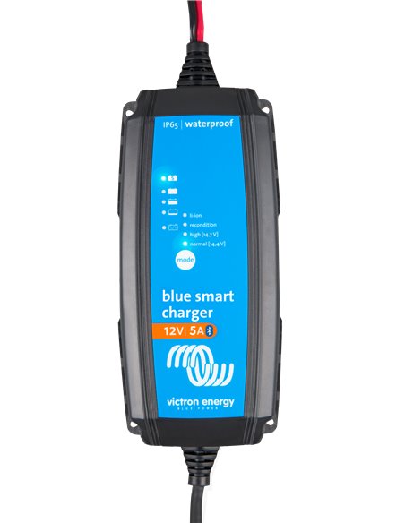 Blue Smart IP65 Charger 12V 5A (top)