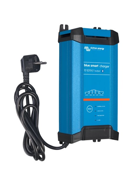 Blue Smart IP22 Charger 12V 20A (1) (left-cable)