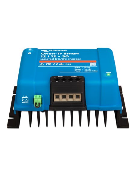Orion-Tr Smart DC-DC Charger Isolated 12/12-30 (front)