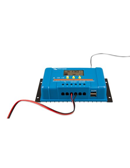 BlueSolar Charge Controller DuO LCD USB 12-24V-20A (front + display)