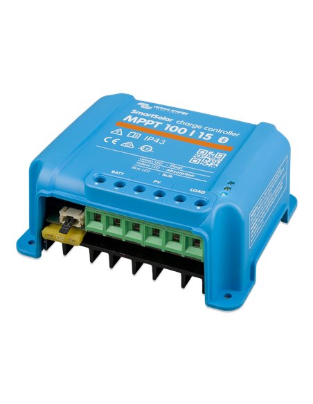 SmartSolar Charge Controller MPPT 100/15 (right)
