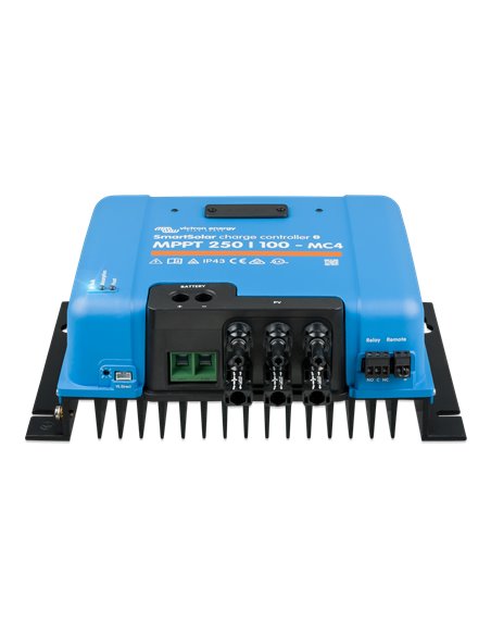 SmartSolar charge controller MPPT 250/100-MC4 (front)